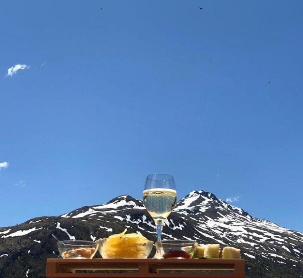 Hotel 2000 Livigno Exterior foto