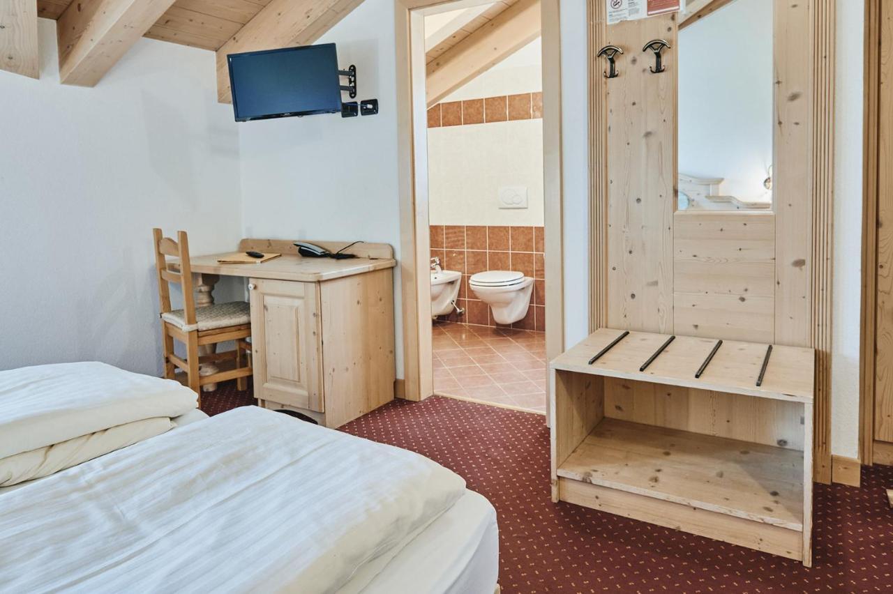 Hotel 2000 Livigno Exterior foto
