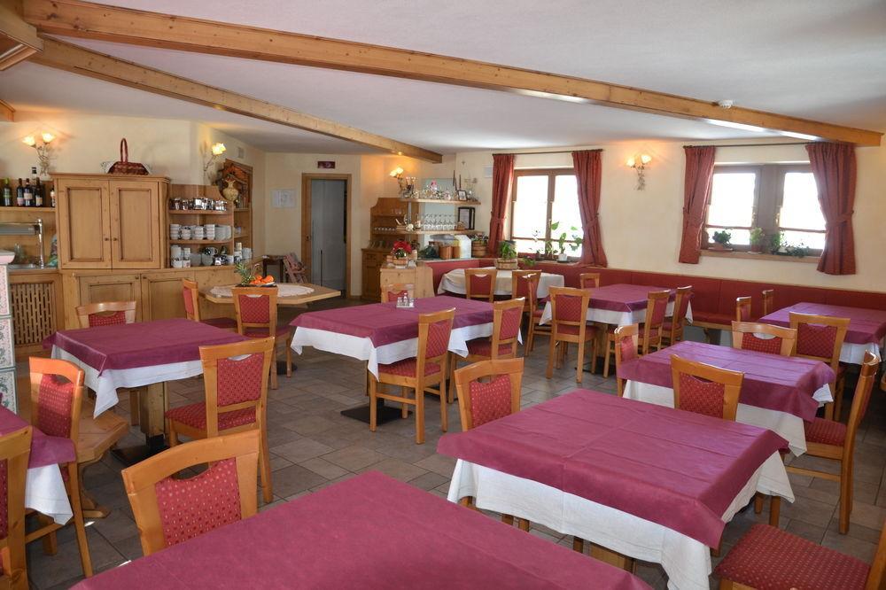 Hotel 2000 Livigno Exterior foto